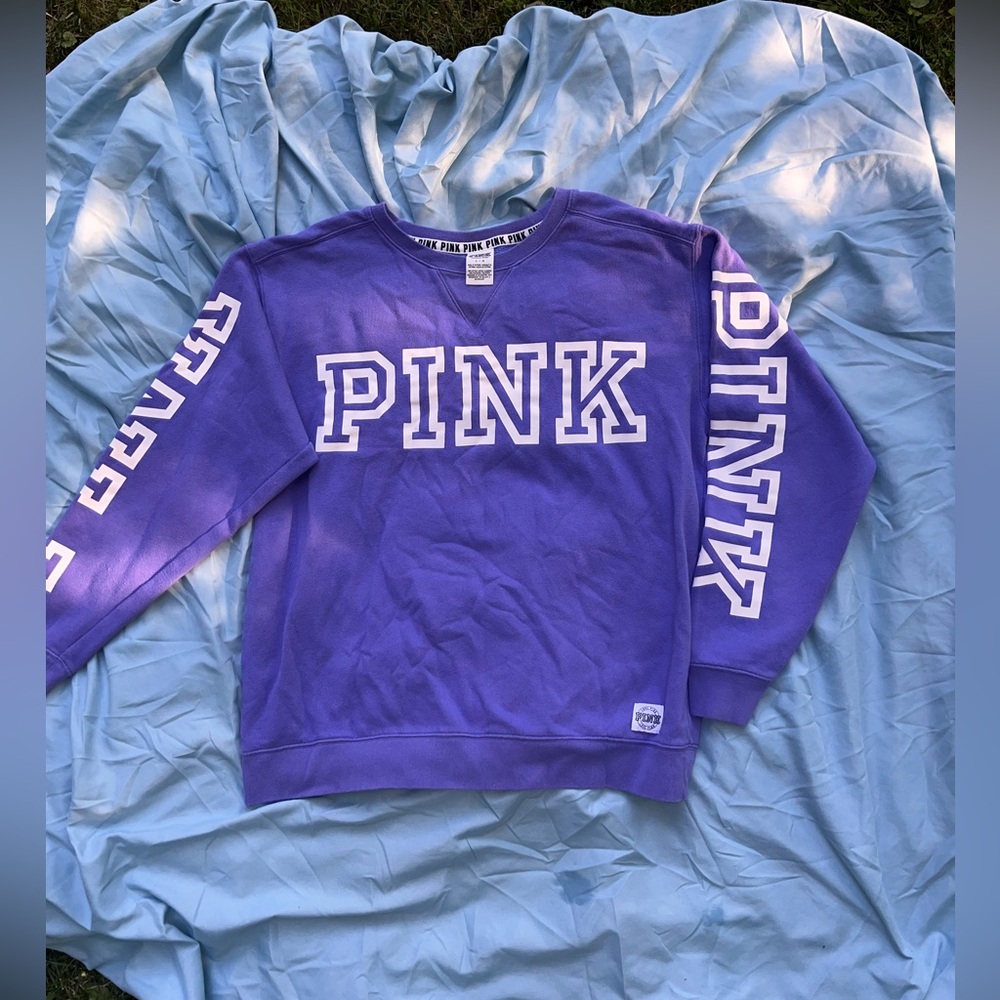 VICTORIA’S SECRET PINK crew neck hoodie, LAVENDER, WOMEN’S size LARGE